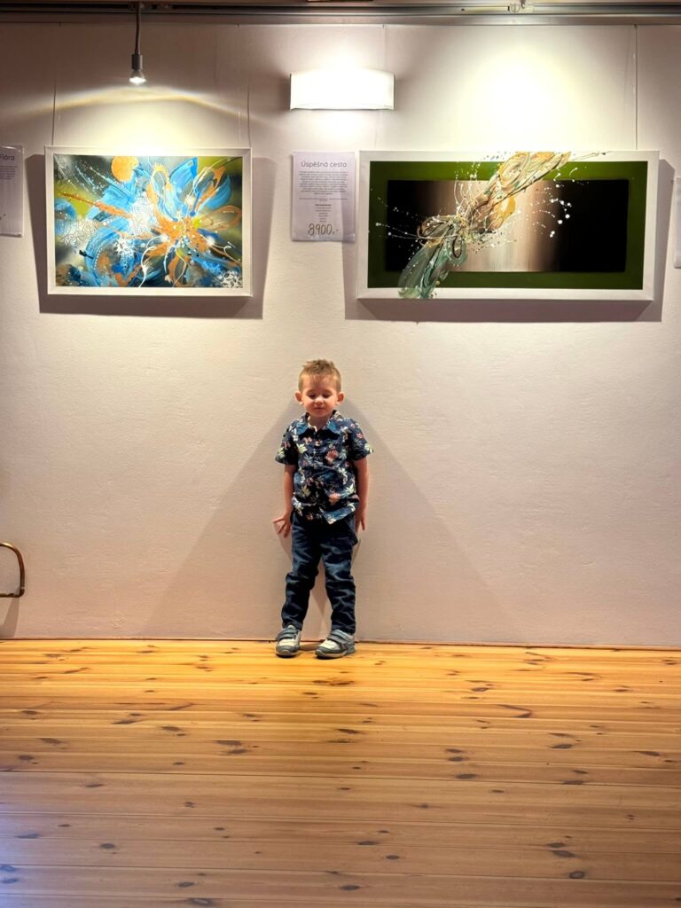 Fotografie z Vernisáže a Výstavy obrazů v Dvůr Všerad - Kristýna Smetanová